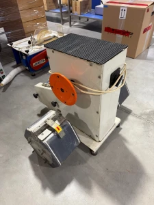 Barrel polisher PB2 AVALON with containers