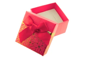 Opakowanie na pierścionek czerwony 5x5 
