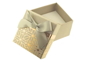 Opakowanie na pierścionek brąz 5x5