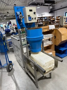 Centrifugal polisher PW15 Avalon used for refurbishment