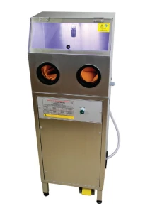 Water booth washer with pump for cleaning trees and gypsum bushings