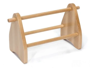 Wieszak drewniany na kleszcze