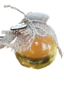 Regenerating oil: amber and nourishing peat