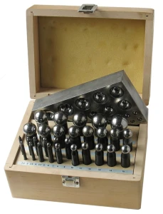 Anka 2,5 - 32 mm z kpl. puncyn w pudełku