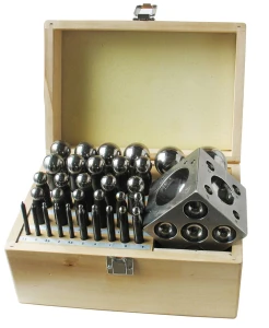 Anka 2,5 - 50 mm z kpl. puncyn w pudełku