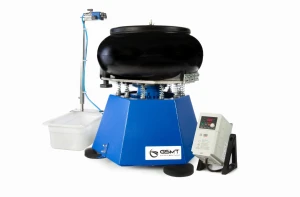 Polerka wibracyjna z misą uchylną z zaworkiem 15l  cyrkulacją i falownikiem W15s