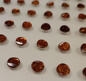 PINY  srebro z bursztynem 1cm pins do bransoletki