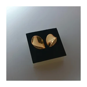 Kolczyki  stal pozłacana cyrkonie