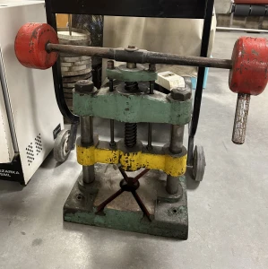 3T balance press with weights used