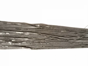 Hematyt naturalny srebrny kwadrat 2x2mm sznur 40 cm